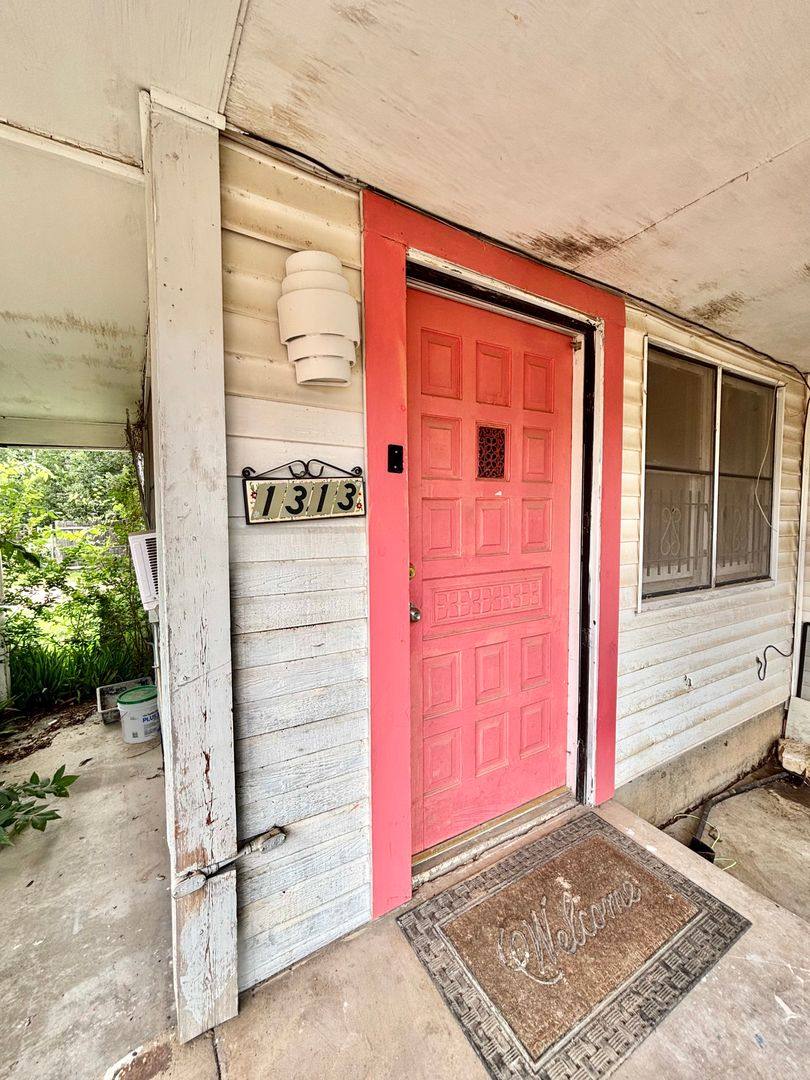 House for rent at 1313 Guadalupe St, San Angelo, TX 76901