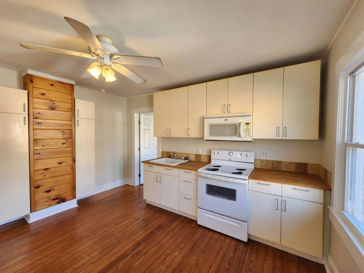 House for rent at 105 Morgan St, Swannanoa, NC 28778
