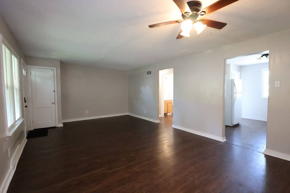 House for rent at 418 N Dade Ave, Saint Louis, MO 63135