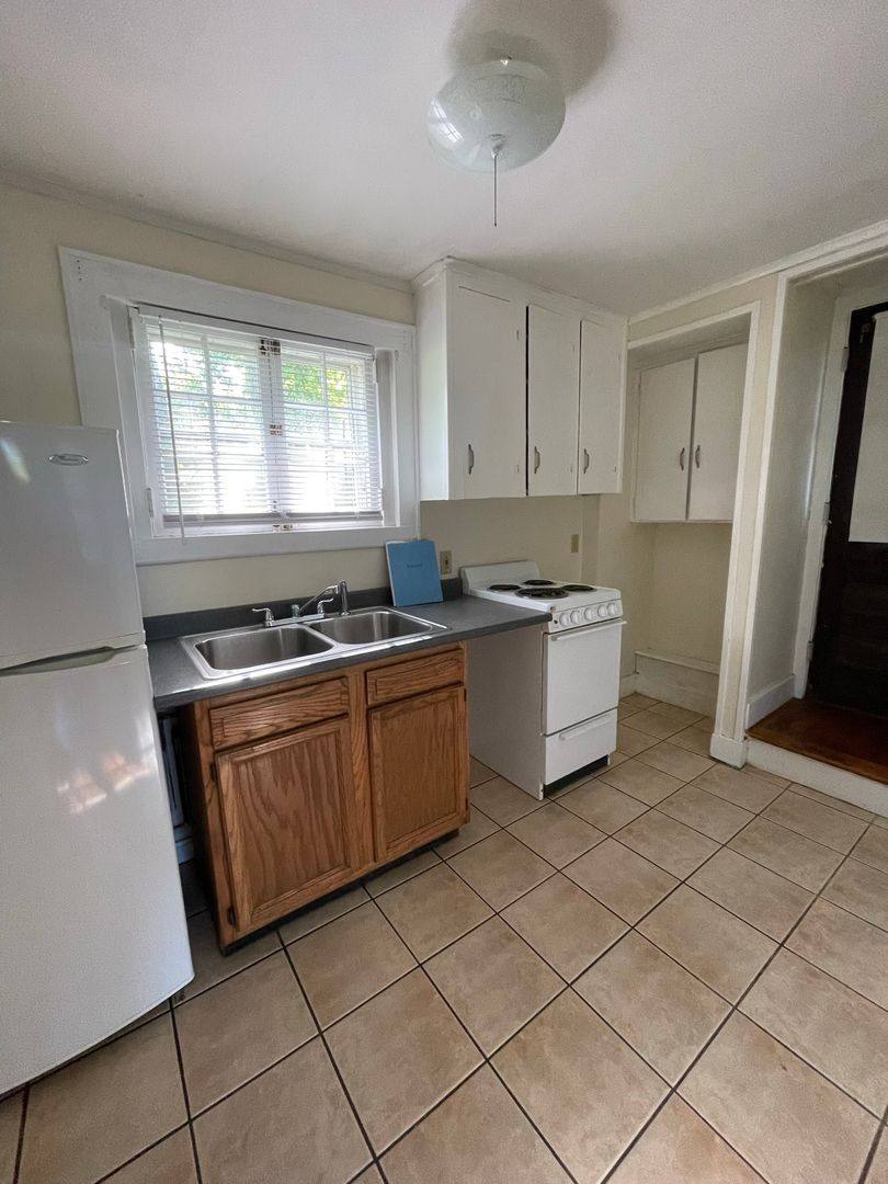 Apartment for rent at 360 S Winooski Ave, Burlington, VT 05401