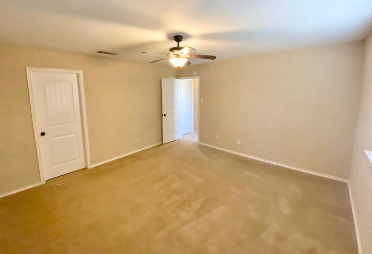 House for rent at 2011 Newton Dr, Killeen, TX 76549