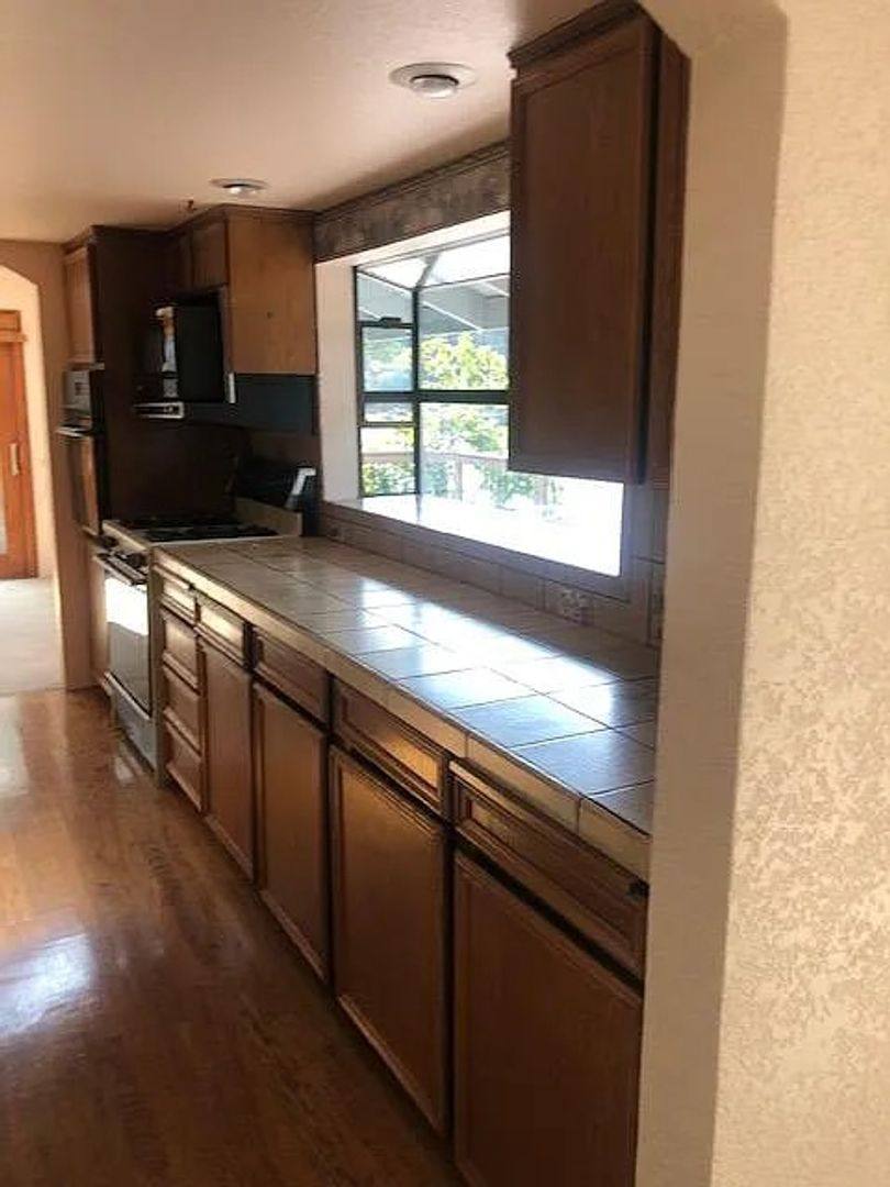 House for rent at 12224 Nyanza Rd, Lakewood, WA 98499