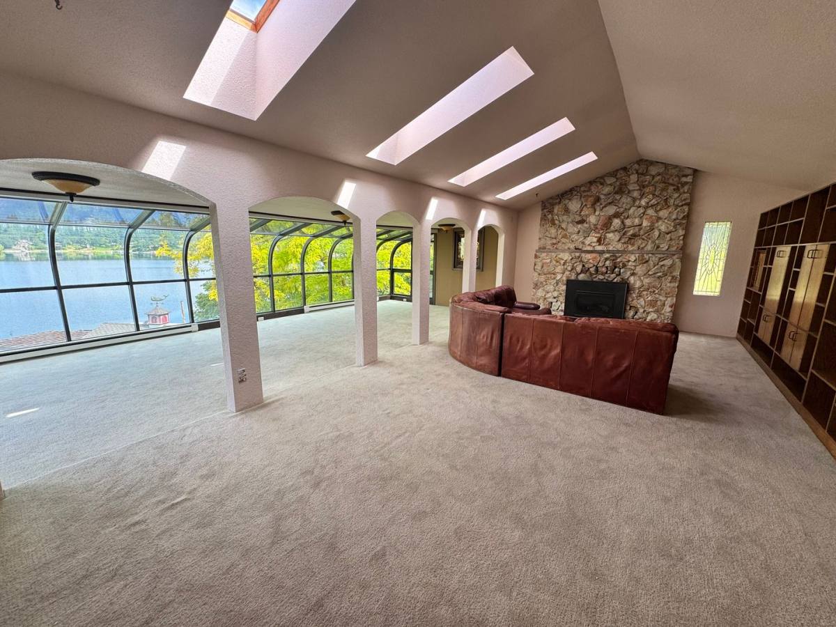 House for rent at 12224 Nyanza Rd, Lakewood, WA 98499