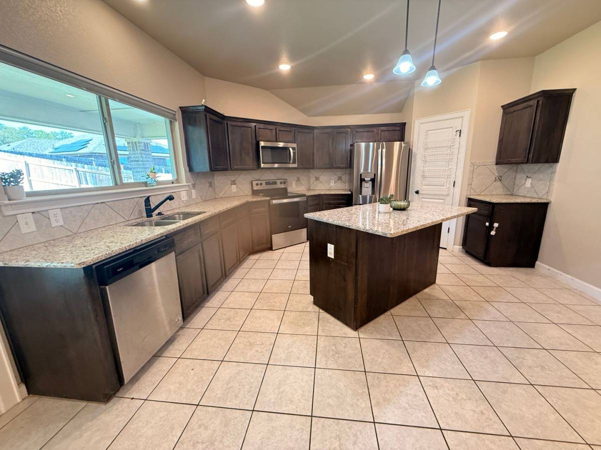 House for rent at 1412 Justice Dr, Copperas Cove, TX 76522