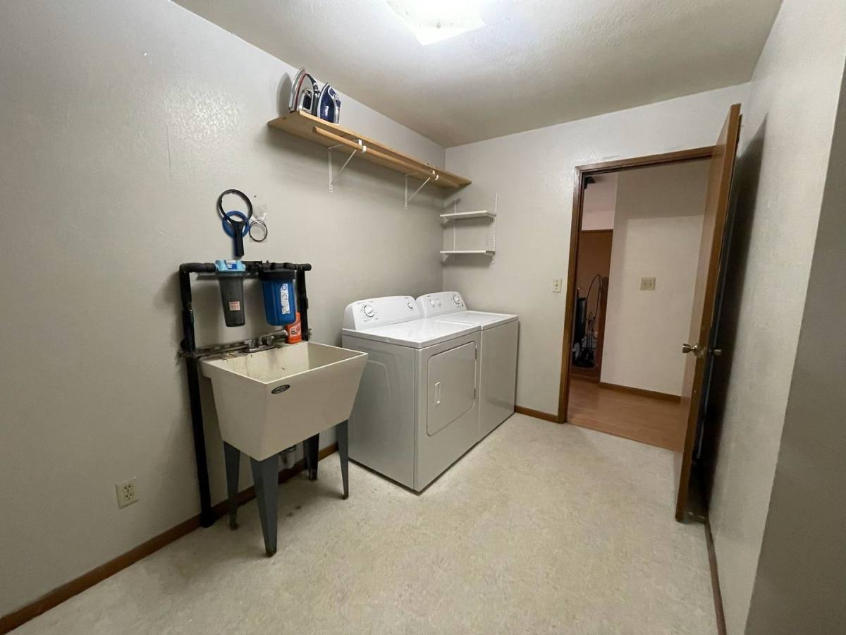 House for rent at 10980 Bells Flats Rd, Kodiak, AK 99615