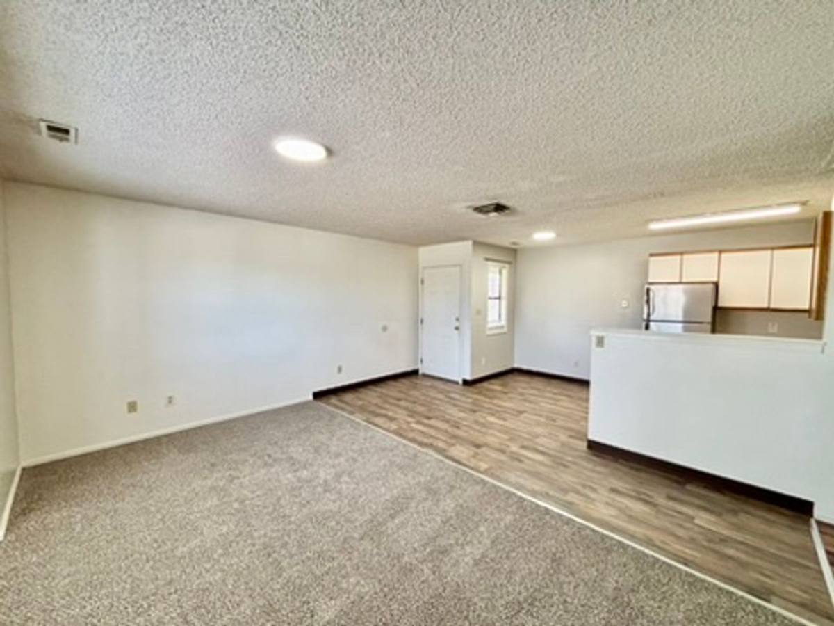 Apartment for rent at 1420-1426 Anita St, Pueblo, CO 81001