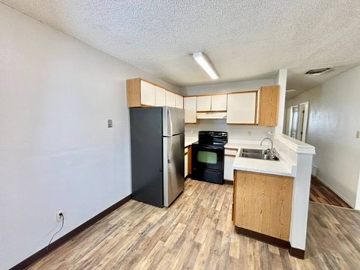 Apartment for rent at 1420-1426 Anita St, Pueblo, CO 81001