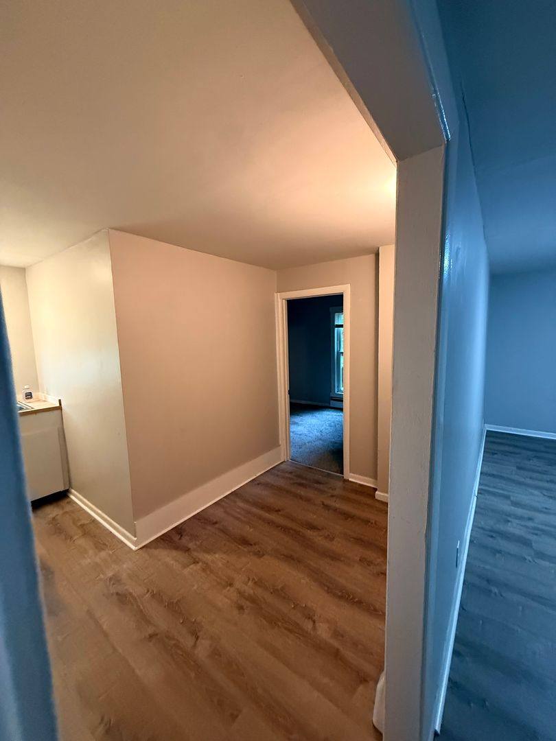 Apartment for rent at 27 E Crescent St, Augusta, ME 04330