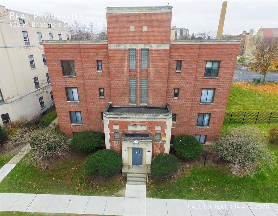 Apartment for rent at 425 W Bancroft St #201, Toledo, OH 43620