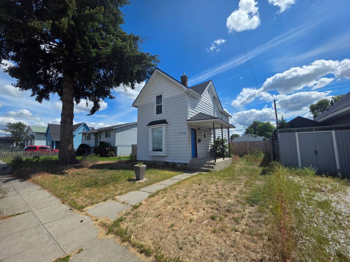 House for rent at 1104 E Rockwell Ave, Spokane, WA 99207