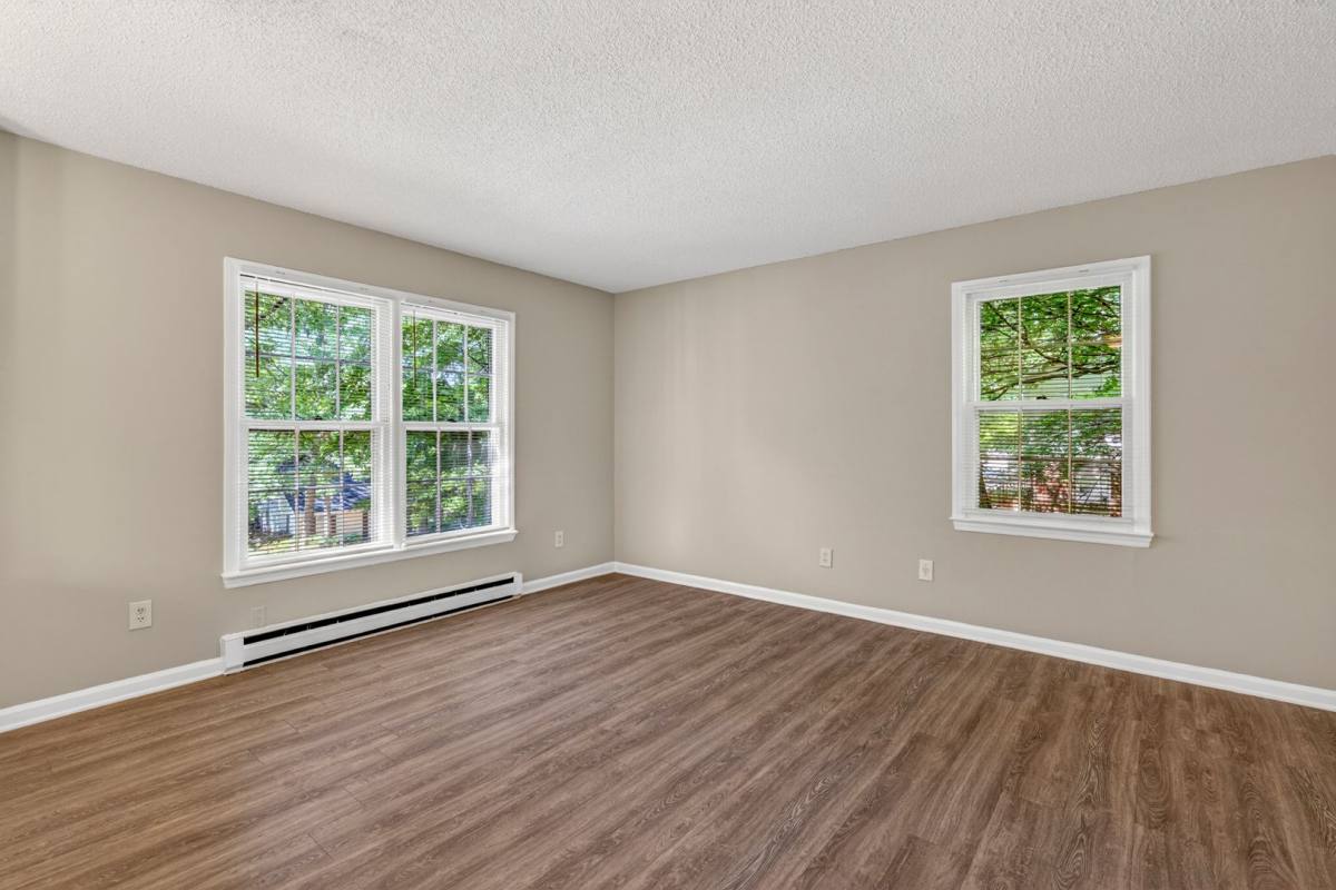 House for rent at 4725 Pennoak Rd, Greensboro, NC 27407