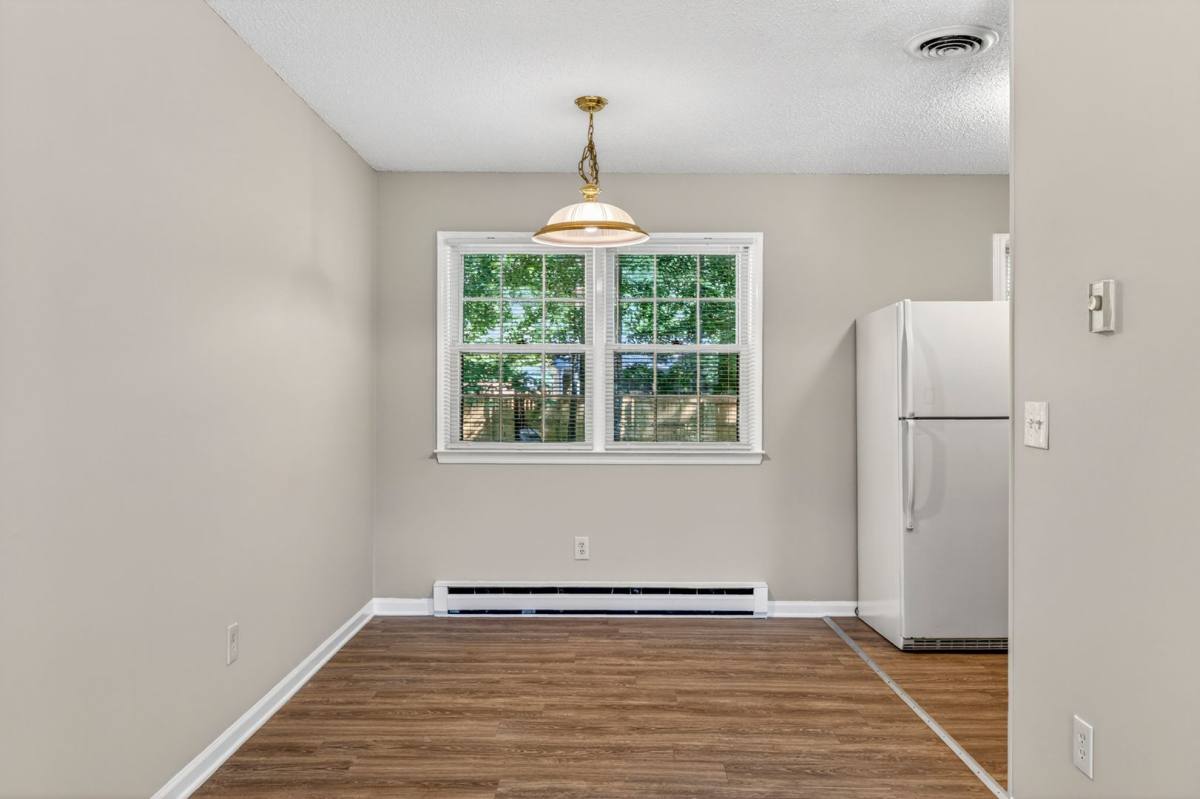 House for rent at 4725 Pennoak Rd, Greensboro, NC 27407
