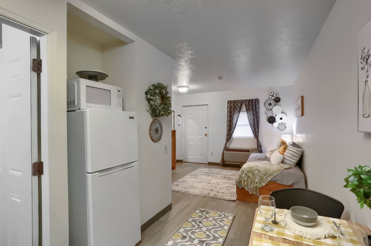 Apartment for rent at 877 New Castle Rd, Slippery Rock, PA 16057