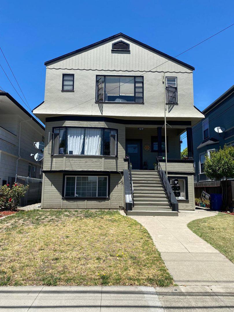 Apartment for rent at 1519 Broadway, Alameda, CA 94501