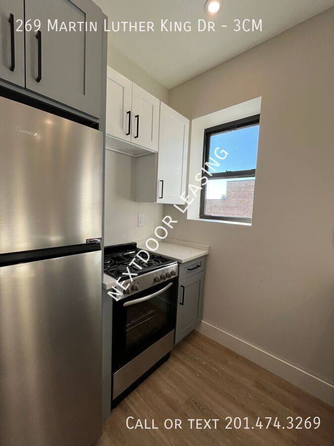 Apartment for rent at 269 Martin Luther King Dr, Jersey City, NJ 07305
