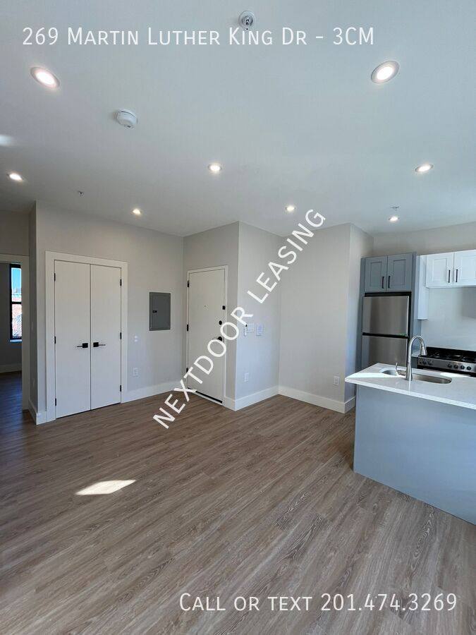Apartment for rent at 269 Martin Luther King Dr, Jersey City, NJ 07305