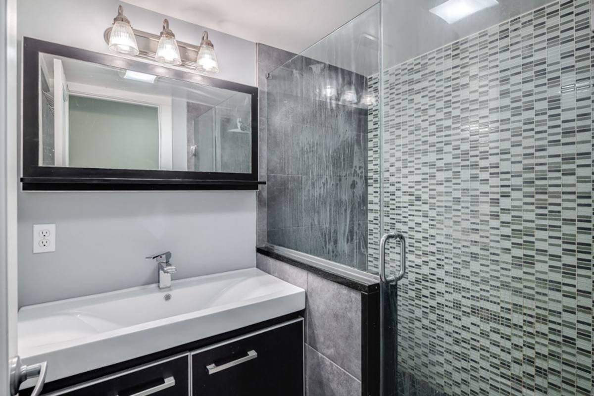 Apartment for rent at 2631 Catharine St, Philadelphia, PA 19146
