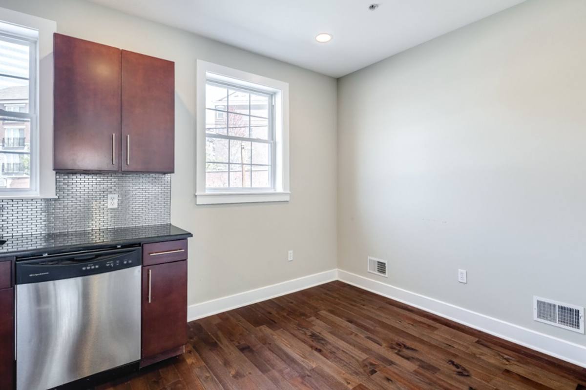 Apartment for rent at 2631 Catharine St, Philadelphia, PA 19146