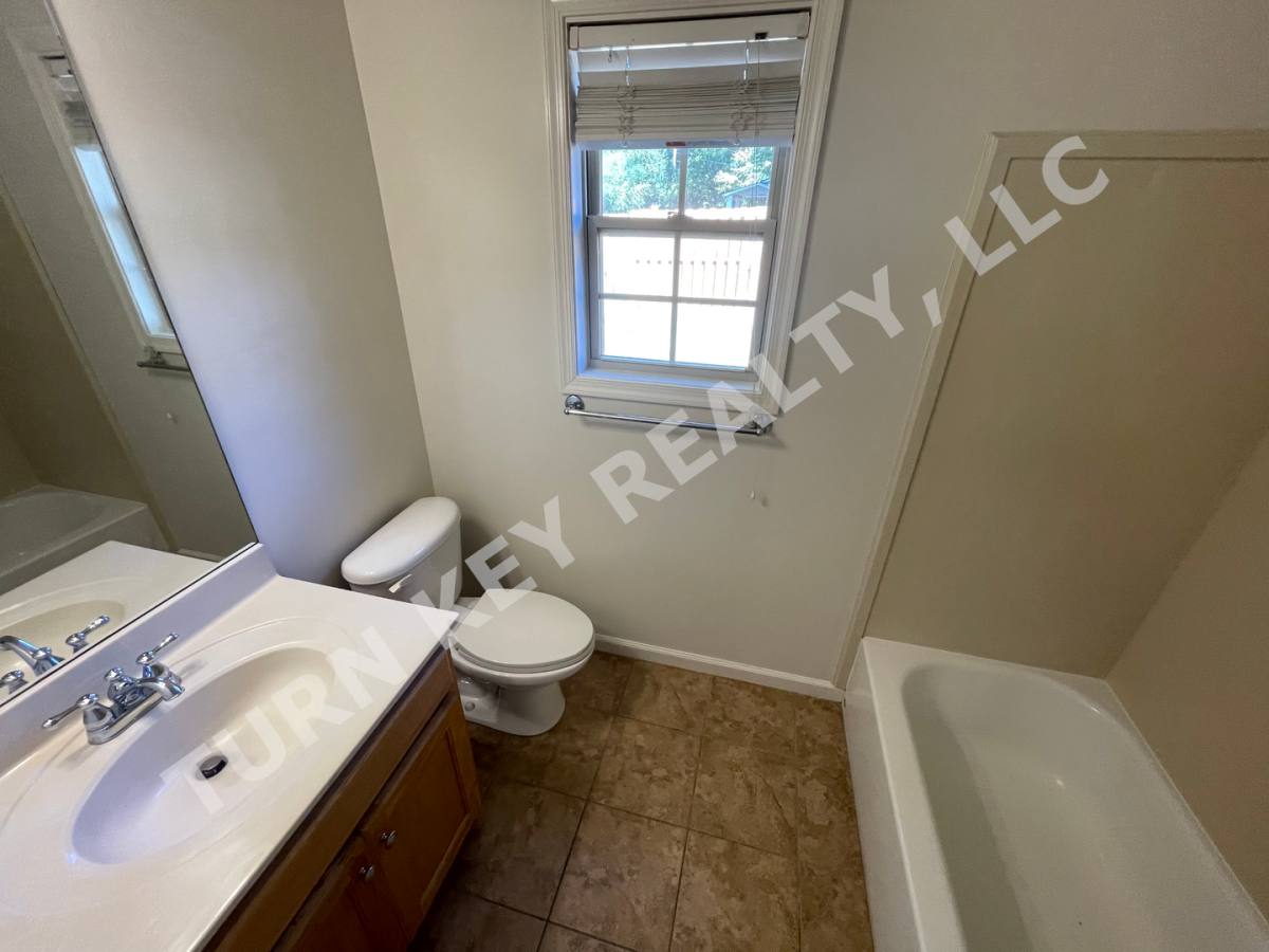 Townhouse for rent at 112 Vann Circle, Trussville, AL 35173