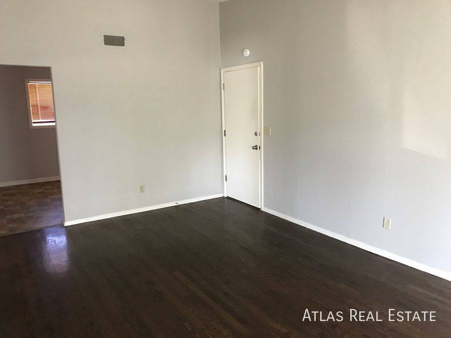 Apartment for rent at 10112 E 67th St #B, Kansas City, MO 64133