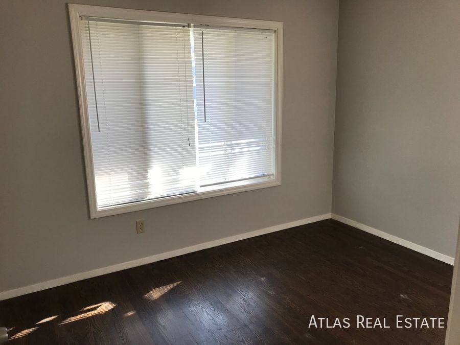 Apartment for rent at 10112 E 67th St #B, Kansas City, MO 64133
