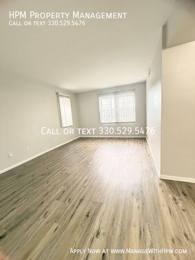 Apartment for rent at 3310 Warrensville Center Rd, Beachwood, OH 44122