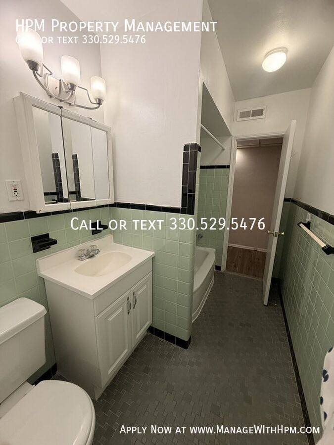 Apartment for rent at 3310 Warrensville Center Rd, Beachwood, OH 44122