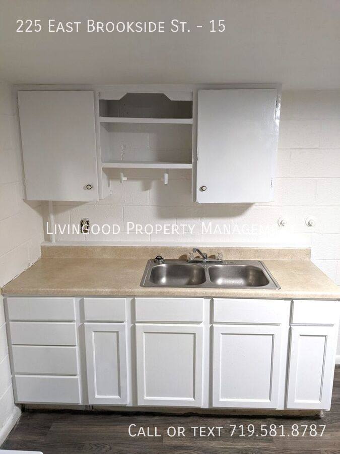 Apartment for rent at 225 E Brookside St, Colorado Springs, CO 80905