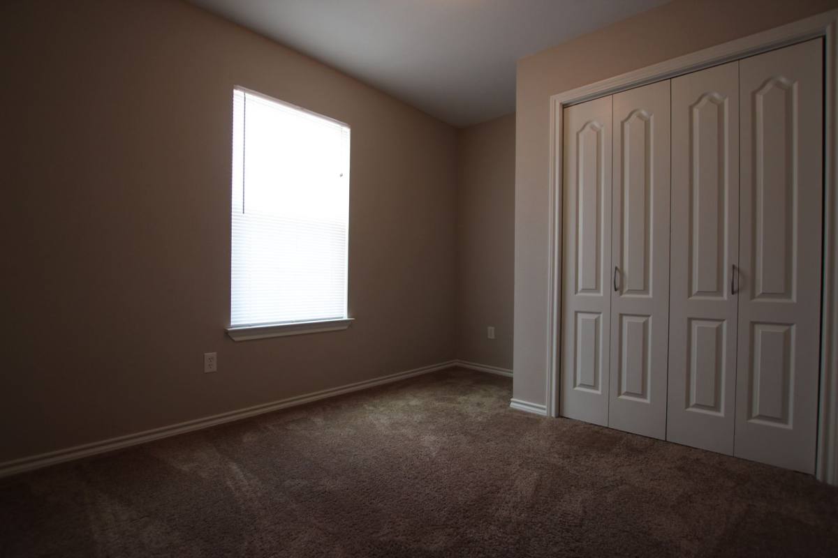 Townhouse for rent at 16016 FM 16 W, Lindale, TX 75771