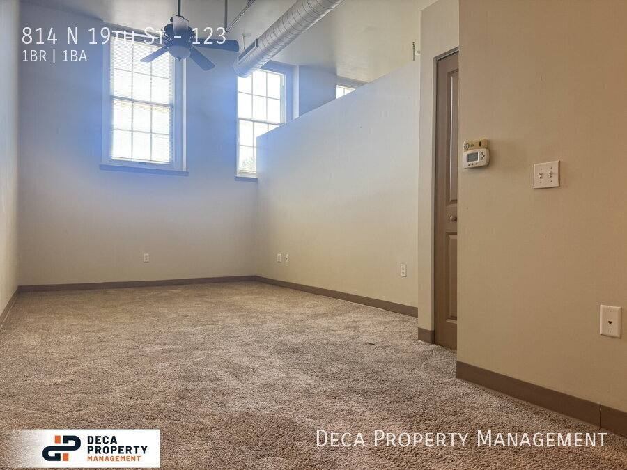 Apartment for rent at 814 N 19th St, Saint Louis, MO 63106