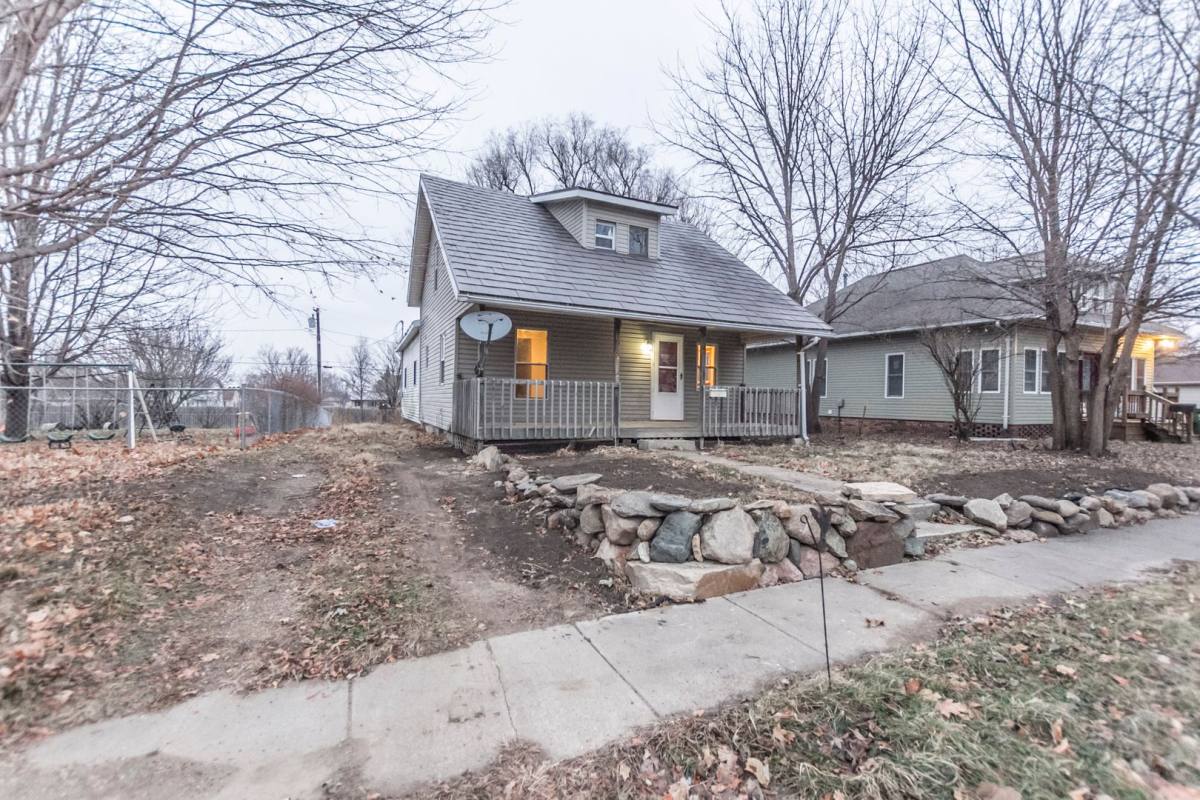 House for rent at 1615 13th St, Boone, IA 50036