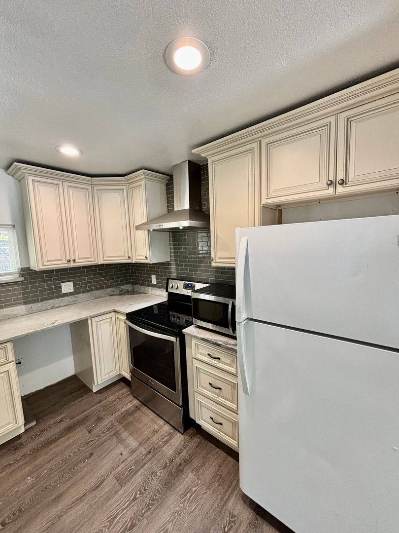 House for rent at 1934 Kenton St, Aurora, CO 80010