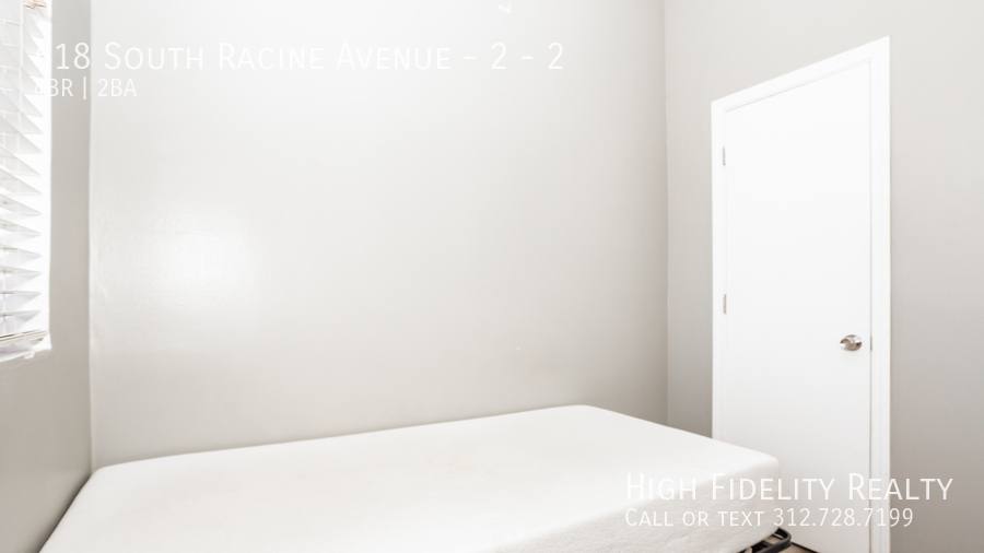 Apartment for rent at 618 S Racine Ave, Chicago, IL 60607