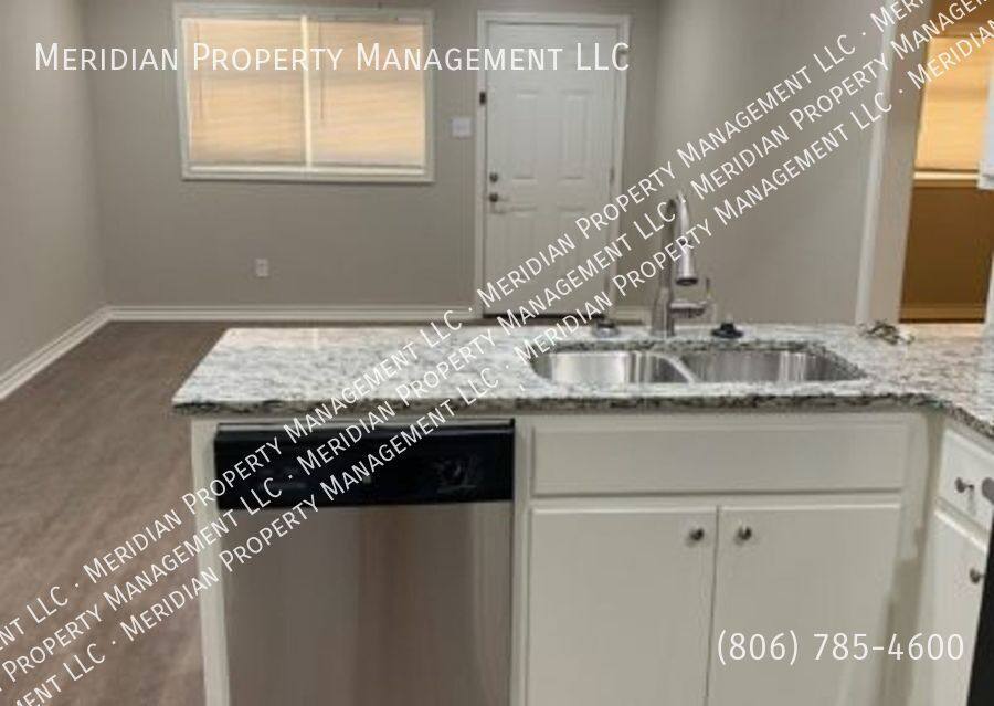 Apartment for rent at 2101 14th St, Lubbock, TX 79401