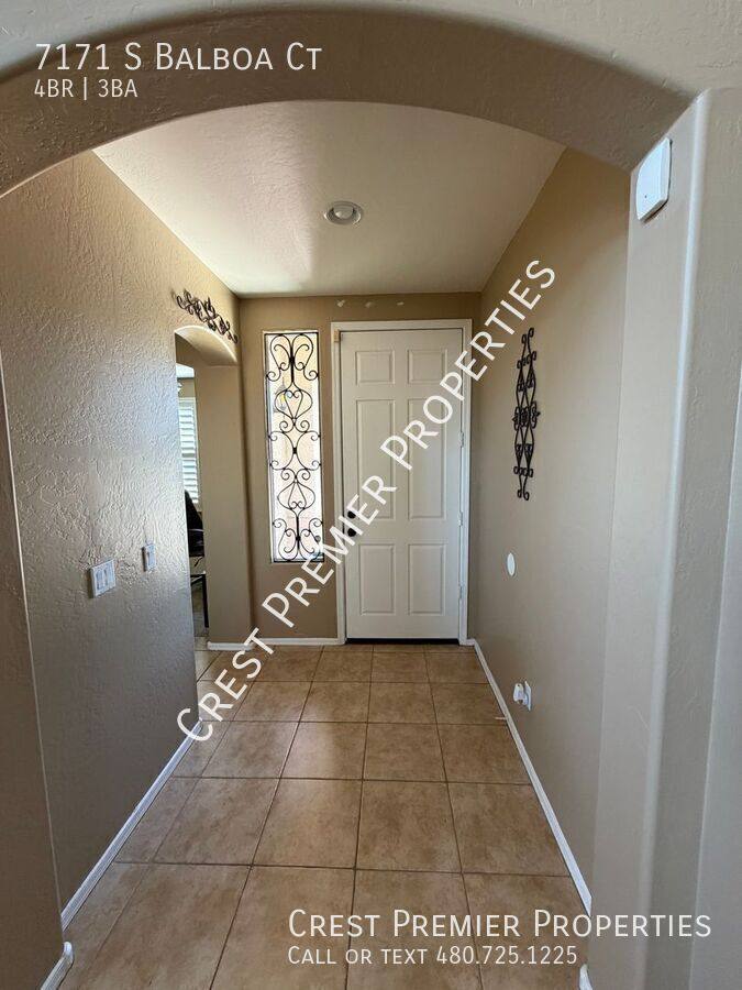 House for rent at 7171 S Balboa Court, Gilbert, AZ 85298