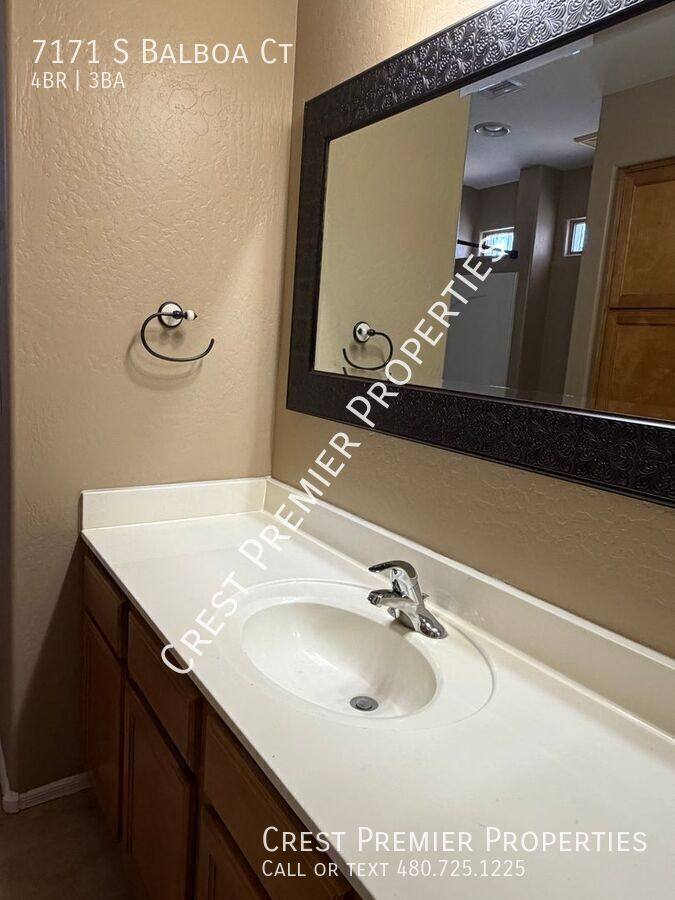 House for rent at 7171 S Balboa Court, Gilbert, AZ 85298
