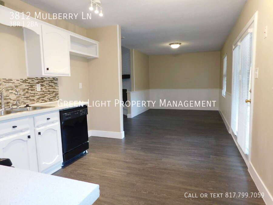 House for rent at 3812 Mulberry Lane, Bedford, TX 76021