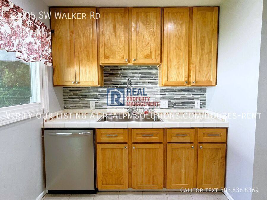 House for rent at 12905 SW Walker Rd, Beaverton, OR 97005