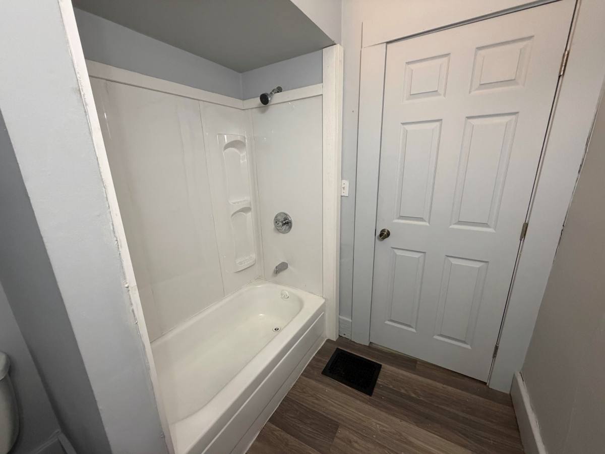 House for rent at 409 Woodbury W, Danville, IL 61832