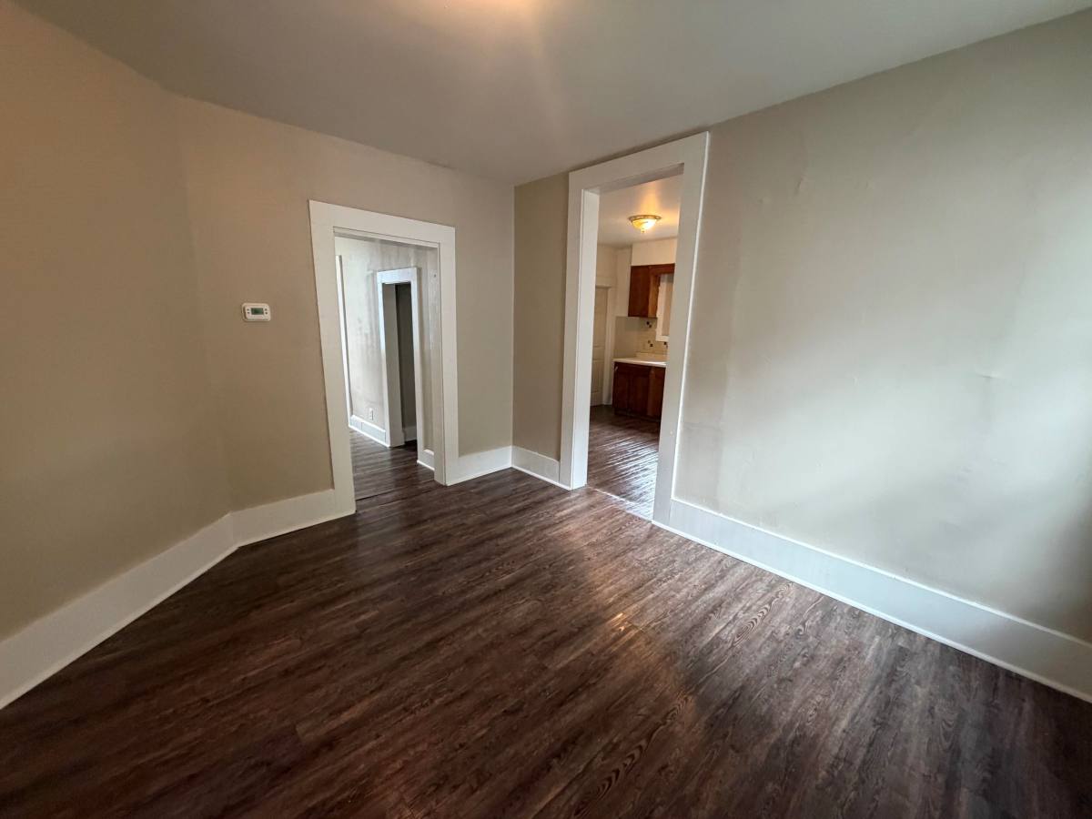 House for rent at 409 Woodbury W, Danville, IL 61832