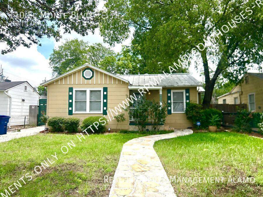 House for rent at 110 El Monte Blvd, San Antonio, TX 78212