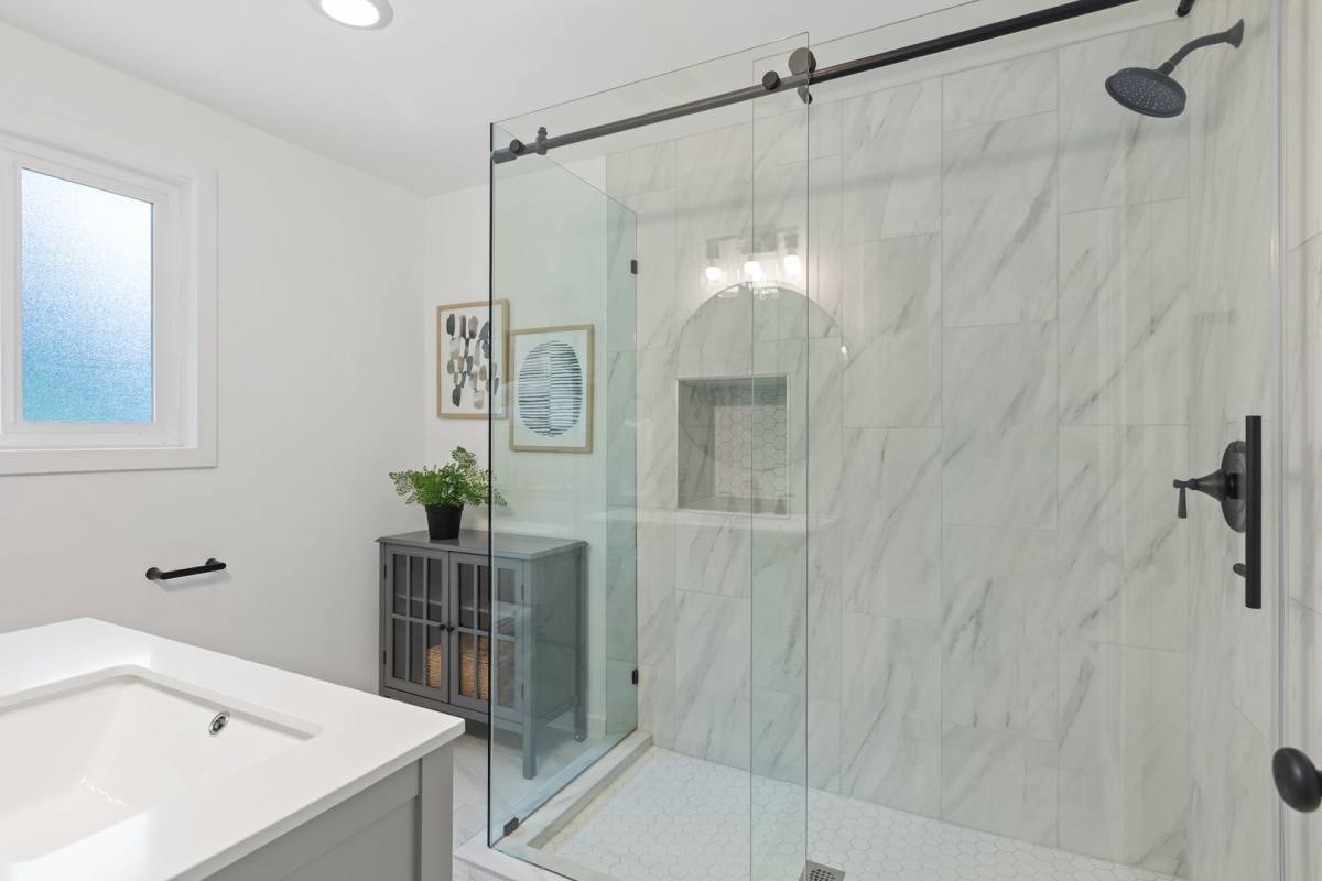 House for rent at 21329 95th Ave W, Edmonds, WA 98020