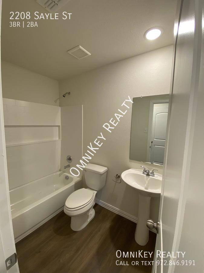 House for rent at 2208 Sayle St, Greenville, TX 75401