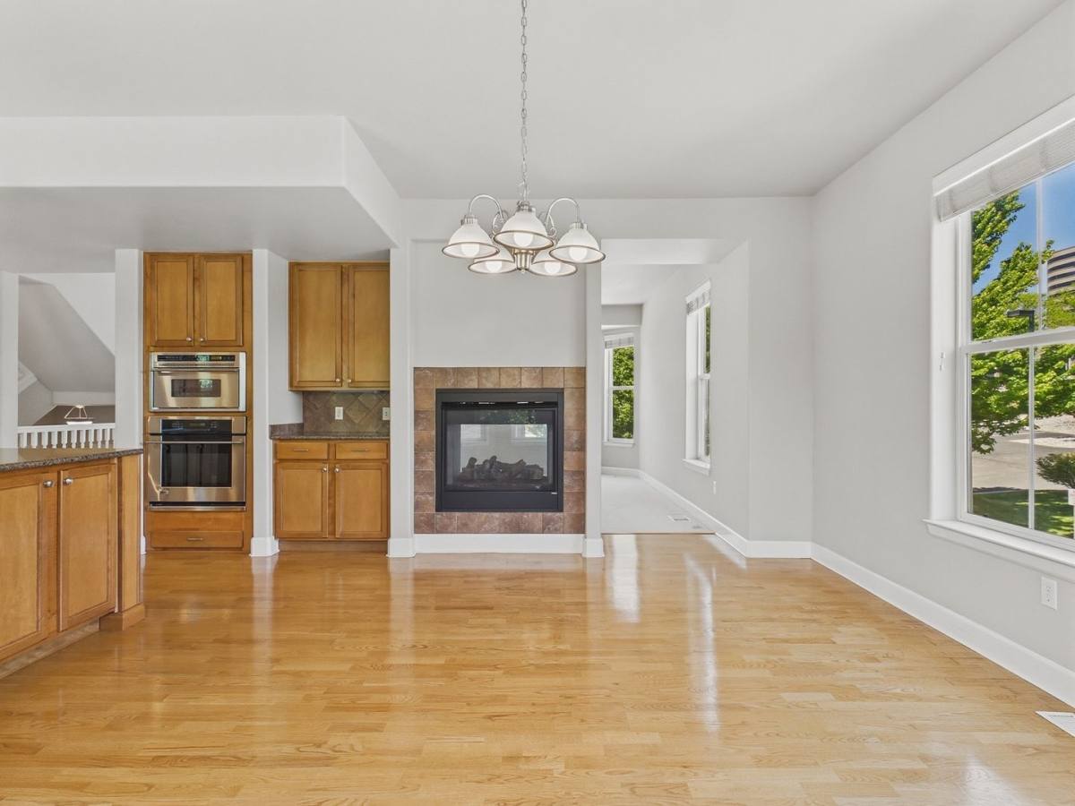 Townhouse for rent at 5448 Dtc Parkway, Englewood, CO 80111