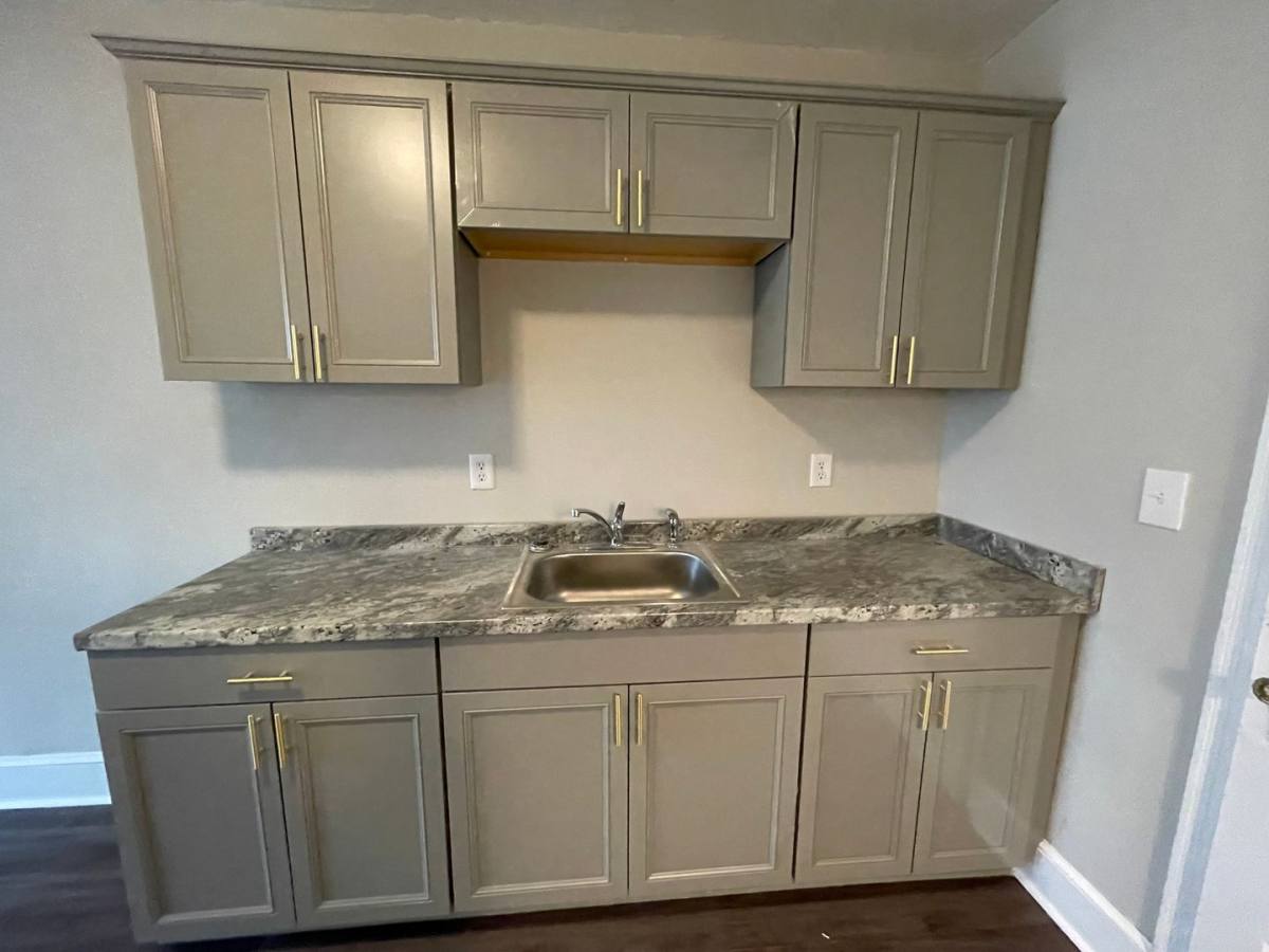 Apartment for rent at 1012 1014 Woodlawn Ave, Columbia, SC 29209