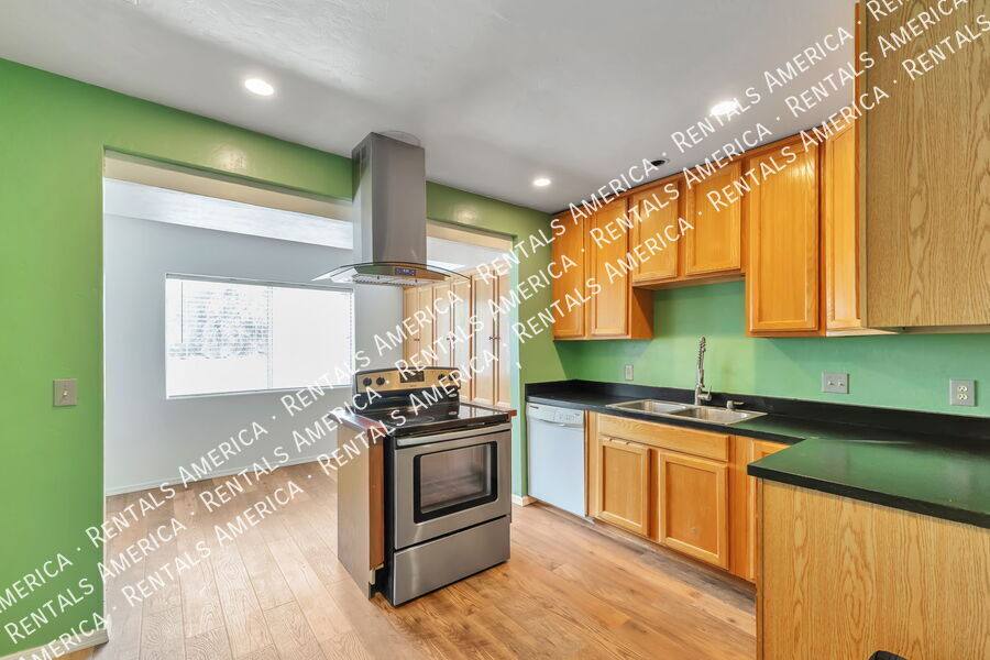 House for rent at 9011 W Floyd St, Tucson, AZ 85735