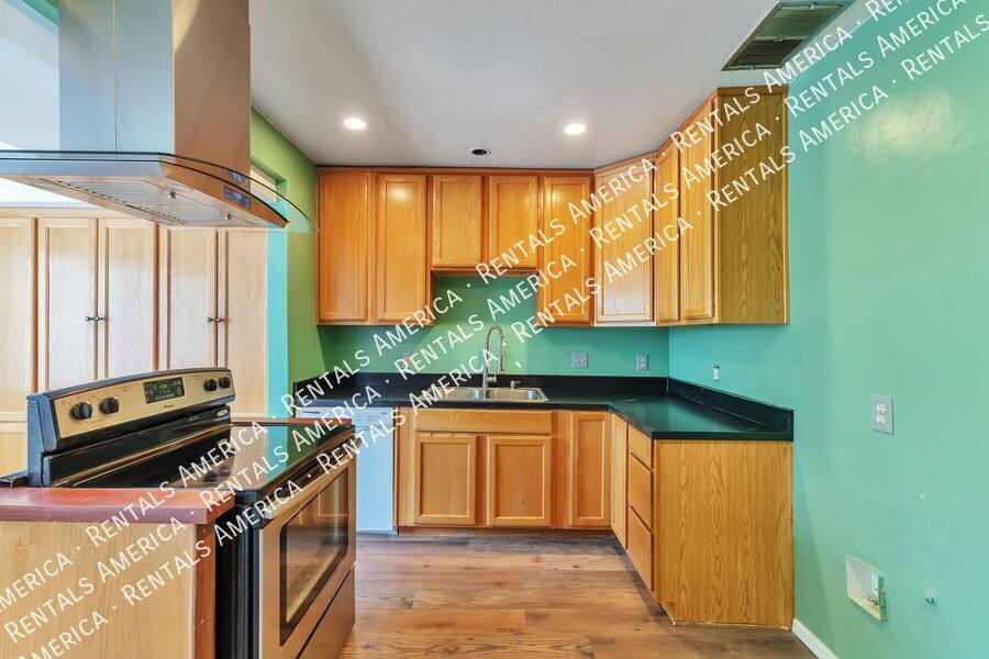 House for rent at 9011 W Floyd St, Tucson, AZ 85735