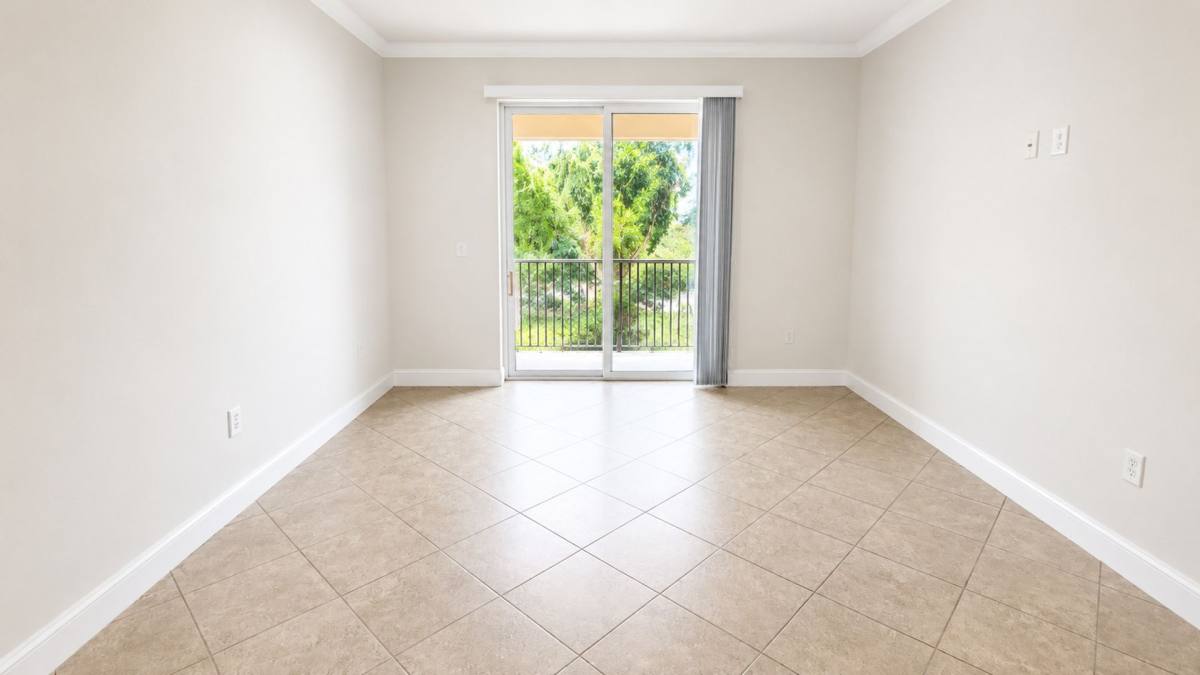 Condo for rent at 7919 Limestone Lane, Sarasota, FL 34233