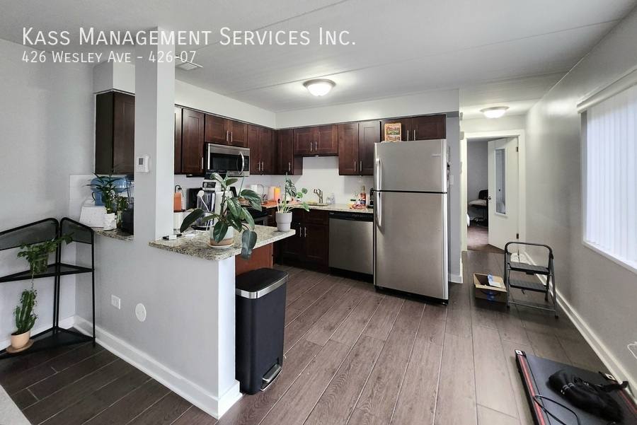 Apartment for rent at 426 Wesley Ave #7, Oak Park, IL 60302