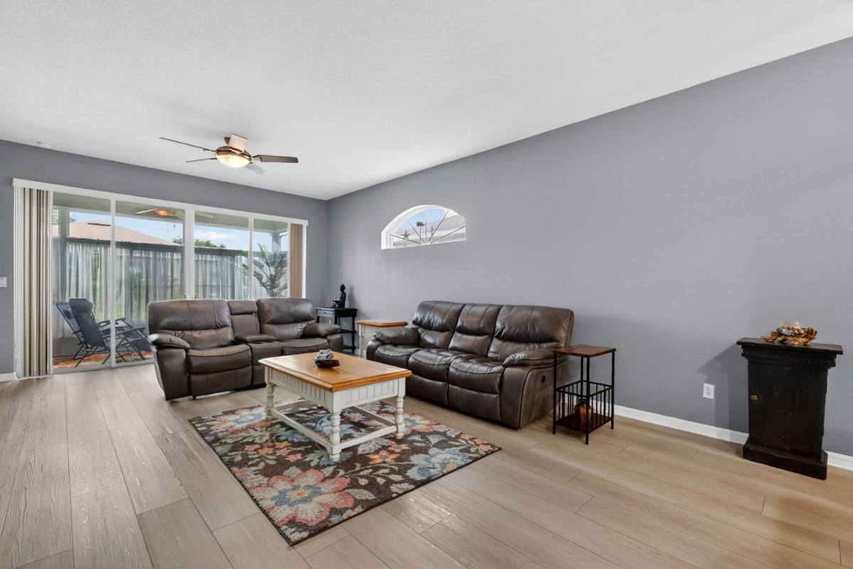 House for rent at 27150 Nostalgia Dr, Leesburg, FL 34748